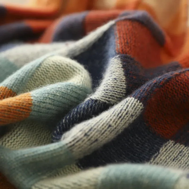 Isabelle | Trendy & Comfortable Sweater